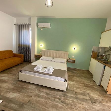 Gray&Oli Studios Vlore Ngoại thất bức ảnh