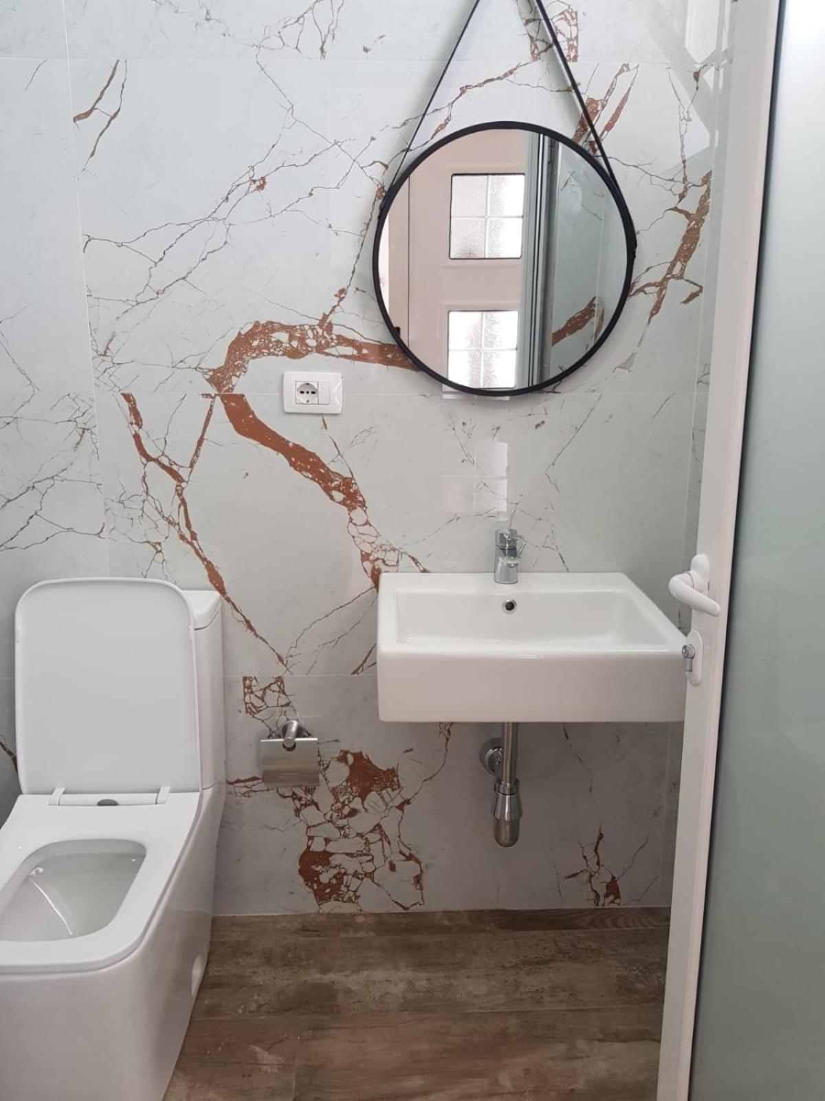 Gray&Oli Studios Vlore Ngoại thất bức ảnh