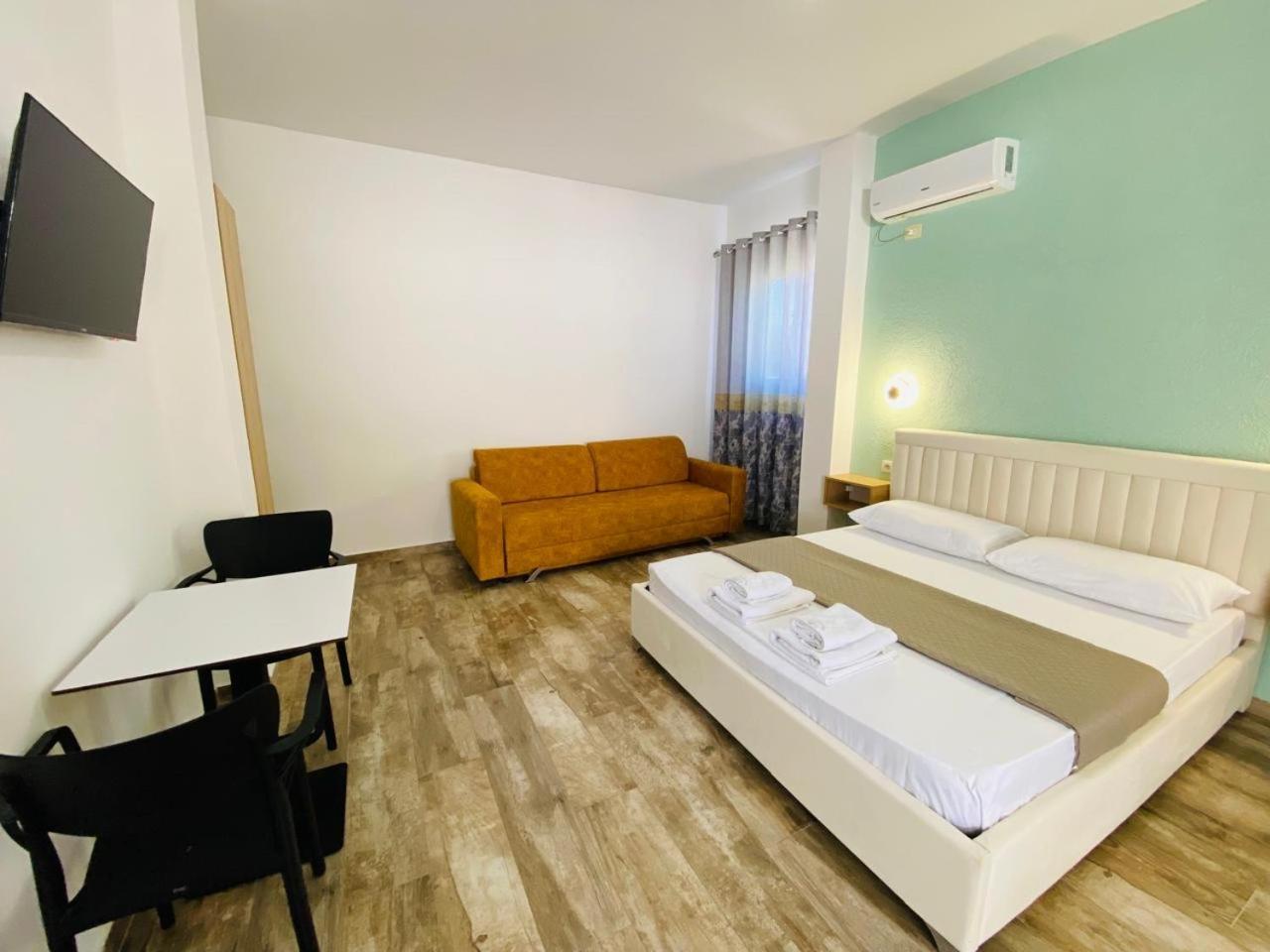 Gray&Oli Studios Vlore Ngoại thất bức ảnh